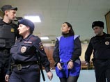 В Госдуме возмутились карикатурой британского журнала на женщину с головой ребенка в руках В Госдуме возмутились карикатурой британского журнала на женщину с головой ребенка в руках
