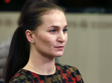 Фехтовальщица Софья Великая попросила не называть маску каской и шлемом Фехтовальщица Софья Великая попросила не называть маску каской и шлемом