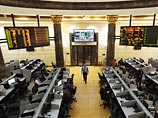После роста на 5% во вторник и в среду, когда появились данные, свидетельствующие о росте спроса на бензин в США, цены на нефть в четверг умеренно снижаются на фоне данных о запасах нефти от Минэнерго США После роста на 5% во вторник и в среду, когда появились данные, свидетельствующие о росте спроса на бензин в США, цены на нефть в четверг умеренно снижаются на фоне данных о запасах нефти от Минэнерго США