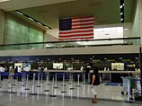 Введя данные паспорта Лесина, можно узнать, что гражданин России покинул США 15 декабря, пройдя контроль в аэропорту Лос-Анджелеса