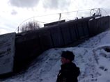 В Минусинске обрушился закрытый на реконструкцию мост, есть пострадавшие