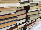 В Праге найдена коллекция книг Гиммлера из его "ведьмовской" библиотеки В Праге найдена коллекция книг Гиммлера из его "ведьмовской" библиотеки