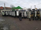 По сведениям издания "Тульские новости", в Плеханово прибыли около 300 стражей порядка