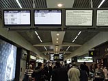 Компании-операторы московских аэропортов предложили ввести новый сбор с клиентов, чтобы профинансировать развитие авиационного узла столицы. Общая стоимость затрат на развитие аэропортов превышает 100 млрд рублей Компании-операторы московских аэропортов предложили ввести новый сбор с клиентов, чтобы профинансировать развитие авиационного узла столицы. Общая стоимость затрат на развитие аэропортов превышает 100 млрд рублей