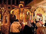 Патриарх напомнил, что в Новое время универсальным критерием истины стал человек и его права, "и началось революционное изгнание Бога из человеческой жизни, из жизни общества", и это движение сначала охватило Западную Европу, Америку, а затем и Россию Патриарх напомнил, что в Новое время универсальным критерием истины стал человек и его права, "и началось революционное изгнание Бога из человеческой жизни, из жизни общества", и это движение сначала охватило Западную Европу, Америку, а затем и Россию