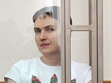 По сообщению "Радио Балтика", в 50 метрах от сторонников Савченко начали одиночные пикеты активисты "Народно-освободительного движения" (НОД), двух митингующих мужчину и женщину задержали за нарушение правил проведения пикета По сообщению "Радио Балтика", в 50 метрах от сторонников Савченко начали одиночные пикеты активисты "Народно-освободительного движения" (НОД), двух митингующих мужчину и женщину задержали за нарушение правил проведения пикета