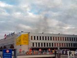 Аэропорт закрыт. Рельсовый транспорт, следовавший в аэропорт, остановлен в пути Аэропорт закрыт. Рельсовый транспорт, следовавший в аэропорт, остановлен в пути