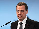 Российские власти с возмущением отвергли подобные предположения: премьер-министр РФ Дмитрий Медведев экспрессивно обозвал Грицака придурком