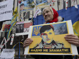 Порошенко подтвердил готовность обеспечить обмен Савченко, осужденной в России на 22 года