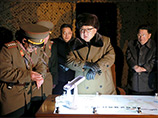 Ким Чен Ыну показали твердотопливный ракетный двигатель