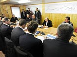 18 марта Владимир Путин во время совещания по социально-экономическому развитию Крыма и Севастополя потребовал от вице-премьера Дмитрия Козака и главы Минэкономразвития (МЭР) Алексея Улюкаева разобраться с ответственными за реализацию проекта 18 марта Владимир Путин во время совещания по социально-экономическому развитию Крыма и Севастополя потребовал от вице-премьера Дмитрия Козака и главы Минэкономразвития (МЭР) Алексея Улюкаева разобраться с ответственными за реализацию проекта