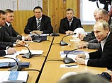 РБК узнал, кто, по выражению Путина, "схомячил" деньги, выделенные на крымскую дорогу РБК узнал, кто, по выражению Путина, "схомячил" деньги, выделенные на крымскую дорогу