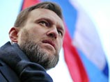 Оппозиционер Алексей Навальный подвергся нападению в Новосибирске