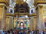 Молящиеся паломники составляют лишь 1% от общего числа посетителей музея "Исаакиевский собор"