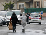 В ходе обыска были найдены взрывчатое вещество триацетонатрипероксид (TATP), ранее использовавшееся террористами во время взрывов в Париже в ноябре 2015 года