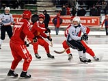 "Енисей" вновь выиграл чемпионат страны по хоккею с мячом "Енисей" вновь выиграл чемпионат страны по хоккею с мячом
