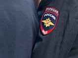 Главный судья матча 28-го тура Футбольной национальной лиги между красноярским "Енисеем" и "Тосно" Станислав Васильев в перерыве покинул поле под охраной полиции Главный судья матча 28-го тура Футбольной национальной лиги между красноярским "Енисеем" и "Тосно" Станислав Васильев в перерыве покинул поле под охраной полиции