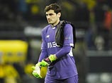 Голкипер испанцев установил мировой рекорд по числу "сухих" матчей за сборную Голкипер испанцев установил мировой рекорд по числу "сухих" матчей за сборную