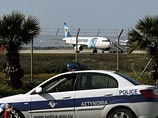 Захват пассажирского самолета над Египтом говорит о неготовности местных служб безопасности эффективно противостоять угрозе и может негативно сказаться на сроках возобновления авиасообщения с Россией Захват пассажирского самолета над Египтом говорит о неготовности местных служб безопасности эффективно противостоять угрозе и может негативно сказаться на сроках возобновления авиасообщения с Россией