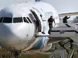 Экс-жена угонщика самолета Egypt Air назвала его "очень опасным человеком", наркоманом и фанатиком Экс-жена угонщика самолета Egypt Air назвала его "очень опасным человеком", наркоманом и фанатиком