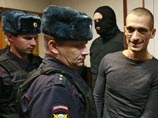 Суд признал акциониста Павленского вменяемым и продлил ему арест за поджог двери ФСБ