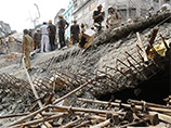 Власти Индии заявили об отсутствии выживших под обломками рухнувшего моста в Калькутте