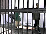 Они говорят, что заблудились, однако пограничники уверены, что эти иностранцы - разведчики, которые пытаются узнать слабые места на границе, чтобы затем использовать эту информацию для переброски в Армению экстремистов Они говорят, что заблудились, однако пограничники уверены, что эти иностранцы - разведчики, которые пытаются узнать слабые места на границе, чтобы затем использовать эту информацию для переброски в Армению экстремистов