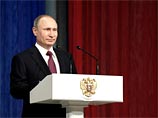 "Очевидно, что основной целью, то есть острие этой атаки направлено, в первую очередь, против нашей страны и против лично президента Путина", - пояснил Песков