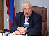 По данным, которые предоставил НТВ полномочный представитель президента РФ в Южном федеральном округе Виктор Казанцев, в поселке Лазаревское близ Сочи Краснодарского края четверо бандитов удерживают в заложниках шестерых человек: пятерых мужчин и одну жен По данным, которые предоставил НТВ полномочный представитель президента РФ в Южном федеральном округе Виктор Казанцев, в поселке Лазаревское близ Сочи Краснодарского края четверо бандитов удерживают в заложниках шестерых человек: пятерых мужчин и одну жен