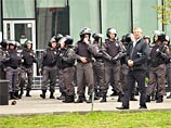 В Кремле рассчитывают, что созданная инициативе президента национальная гвардия начнет реально работать еще до того, как будут приняты ведомственные законы и нормативные акты В Кремле рассчитывают, что созданная инициативе президента национальная гвардия начнет реально работать еще до того, как будут приняты ведомственные законы и нормативные акты