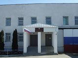 В СИЗО КБР заключенные, которых побоями заставляют бриться, порезали вены и начали голодовку В СИЗО КБР заключенные, которых побоями заставляют бриться, порезали вены и начали голодовку