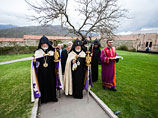Армянская церковь передала в дар Карабаху миллион долларов