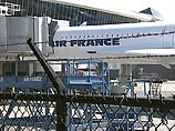 Это был первый полет французского Concorde после того, как один из них разбился 25 июля. В результате трагедии погибли 113 человек