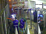В Москве пьяный безбилетник обстрелял из газового пистолета двух сотрудников метро