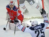 Во вторник в седьмом матче противостояния до четырех побед, который прошел на столичном льду, подопечные Ильи Воробьева победили армейцев со счетом 3:1. Счет в серии стал 4-3 в их пользу Во вторник в седьмом матче противостояния до четырех побед, который прошел на столичном льду, подопечные Ильи Воробьева победили армейцев со счетом 3:1. Счет в серии стал 4-3 в их пользу