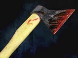 В Индии мужчина отрубил руки подростку, подозреваемому в изнасиловании его дочери-младенца В Индии мужчина отрубил руки подростку, подозреваемому в изнасиловании его дочери-младенца