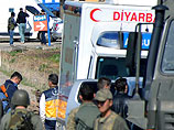 В Турции подорвался автомобиль с военными - трое погибших