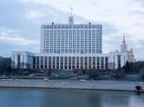 Правительство и Банк России также работают над совершенствованием пенсионной системы