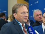 8 апреля бизнес-омбудсмен РФ Борис Титов направил президенту страны Владимиру Путину письмо с просьбой посодействовать прекращению уголовного преследования топ-менеджеров аэропорта Домодедово и его владельца 8 апреля бизнес-омбудсмен РФ Борис Титов направил президенту страны Владимиру Путину письмо с просьбой посодействовать прекращению уголовного преследования топ-менеджеров аэропорта Домодедово и его владельца