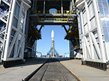 Ракету для первого запуска с "Восточного" установили на стартовом комплексе космодрома