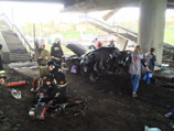 В Омске в ДТП погибли четыре человека: водитель легкового автомобиля въехал в бетонную лестницу
