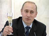 Рейтинг президента России Владимира Путина продолжает расти