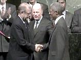 Кофи Аннан останется на посту генерального секретаря ООН на второй срок
