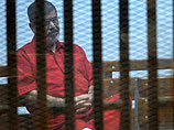 Суд приговорил к смертной казни за шпионаж сообщников экс-президента Мурси