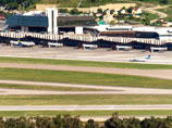 На взлетной полосе в аэропорту Сочи нашли авиадетали
