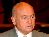 Лужков раскритиковал работу правительства: Россия, ориентируясь на Путина, движется к "ручному управлению" Лужков раскритиковал работу правительства: Россия, ориентируясь на Путина, движется к "ручному управлению"