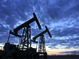 Цены на нефть пошли вниз на новостях из США и Канады