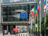 Европарламент приостановил работу над отменой виз для Турции