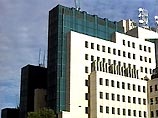 Британские спецслужбы обнаружили детали гранотомета, из которого вчера было обстрелено здание MI6 Британские спецслужбы обнаружили детали гранотомета, из которого вчера было обстрелено здание MI6