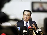 Два обломка самолета, которые были найдены у побережья Южной Африки и маврикийского острова Родригес, "почти наверняка" принадлежат борту, выполнявшему рейс MH370 авиакомпании Malaysia Airlines, заявил министр транспорта Малайзии Датук Сери Лью Тионг Лай Два обломка самолета, которые были найдены у побережья Южной Африки и маврикийского острова Родригес, "почти наверняка" принадлежат борту, выполнявшему рейс MH370 авиакомпании Malaysia Airlines, заявил министр транспорта Малайзии Датук Сери Лью Тионг Лай